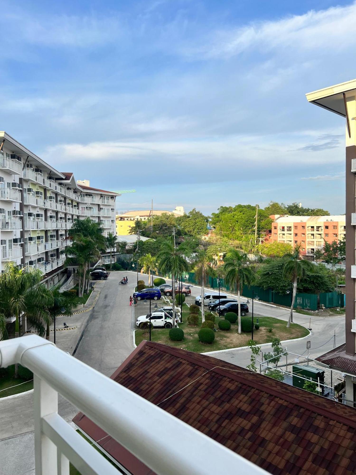 Vp - Amani Grand Resort Residences, 03 Minutes Away From Mactan Airport - Bldg B - Unit 522 Lapu-Lapu City Exterior foto